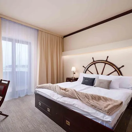 فندق Boutique Nautica - & Wellness, Private Parking, Pet Friendly 4*