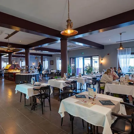 Boutique Nautica - & Wellness, Free Parking, Pet Friendly