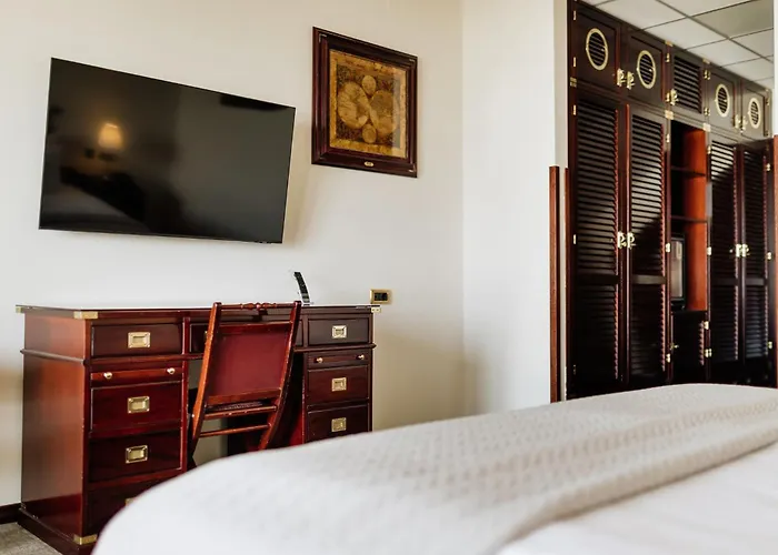 Boutique Nautica - & Wellness, Free Parking, Pet Friendly ホテル Novigrad Istria