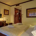 Boutique Nautica - & Wellness, Free Parking, Pet Friendly